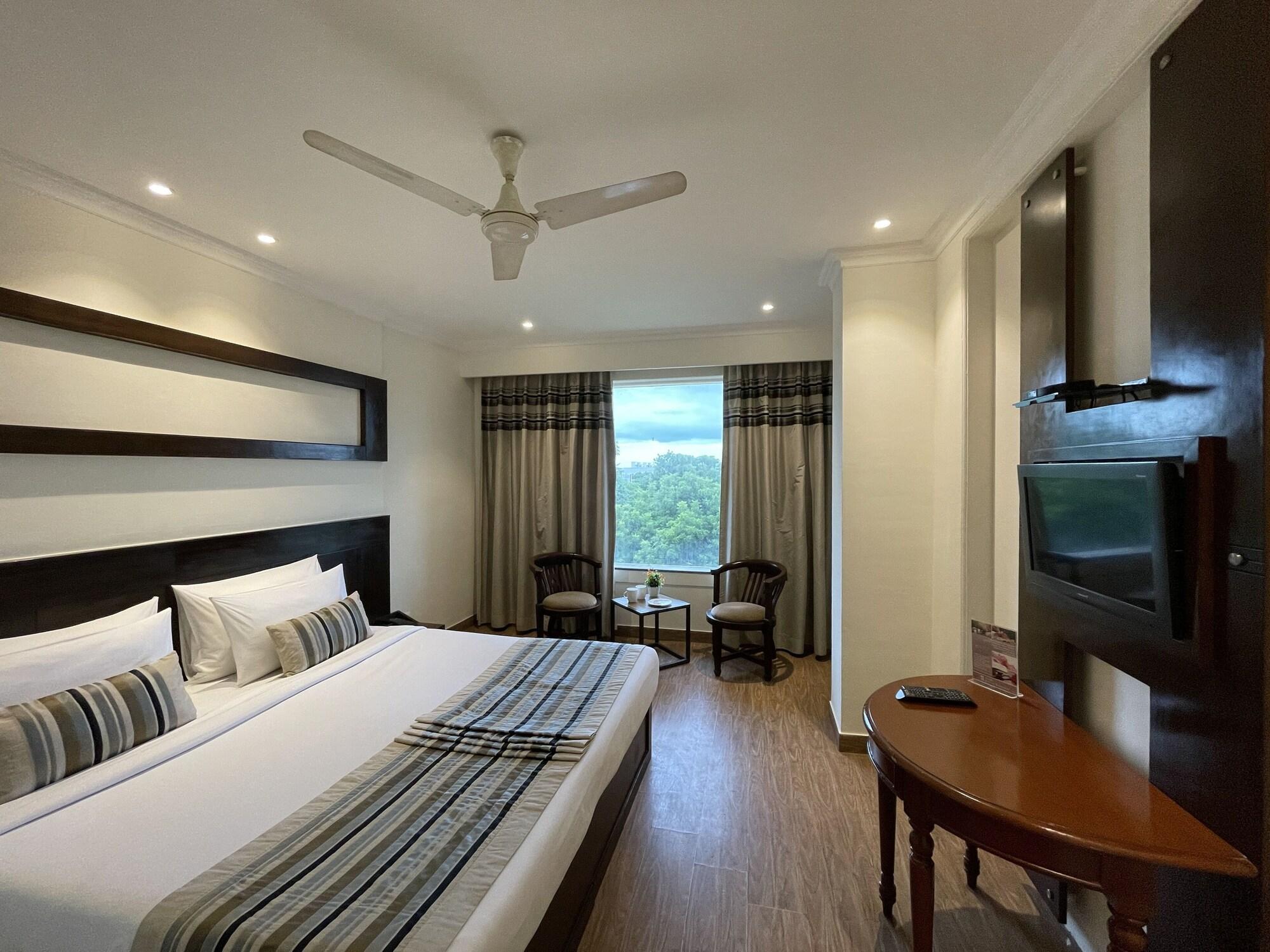 Royale Sarovar Portico Agra Agra  Kültér fotó