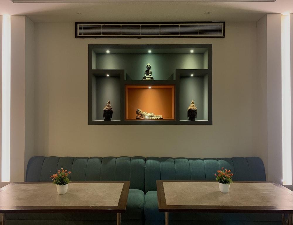 Royale Sarovar Portico Agra Agra  Kültér fotó