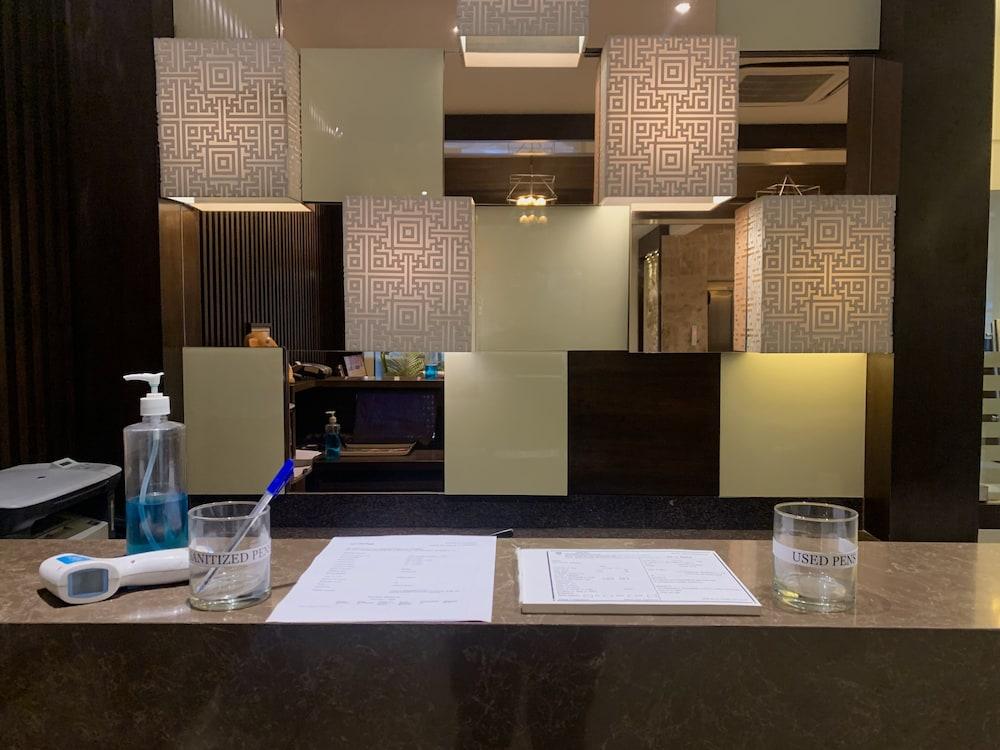 Royale Sarovar Portico Agra Agra  Kültér fotó