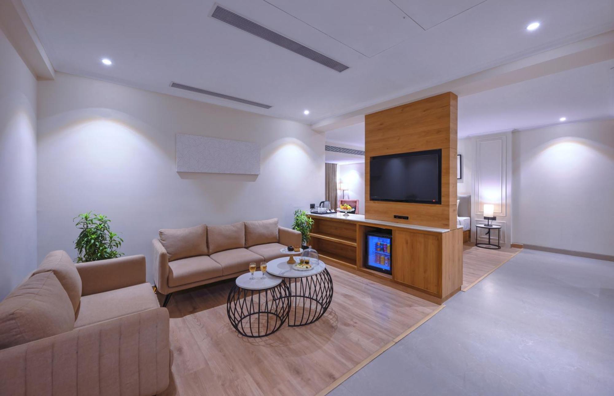 Royale Sarovar Portico Agra Agra  Kültér fotó