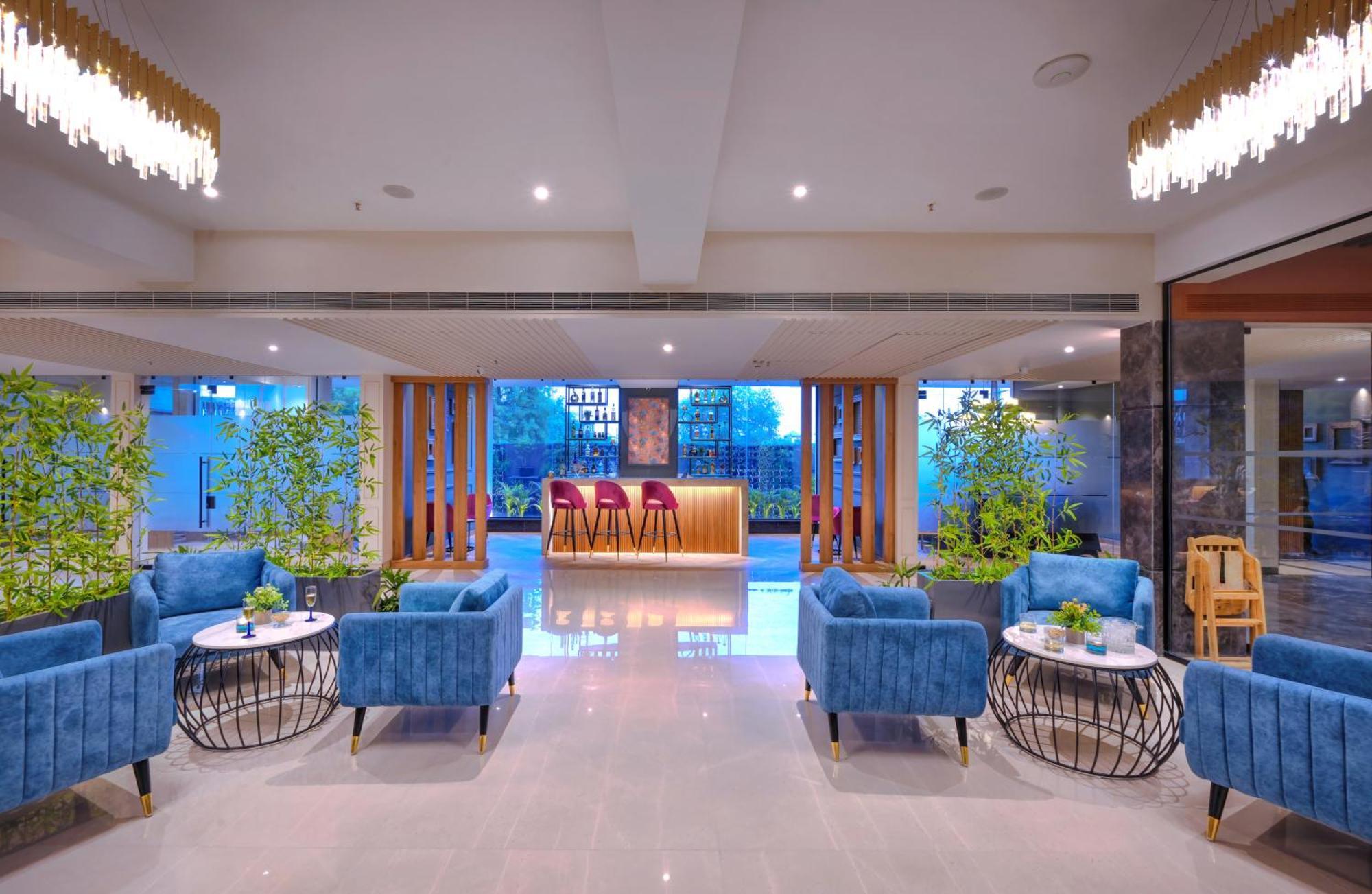 Royale Sarovar Portico Agra Agra  Kültér fotó