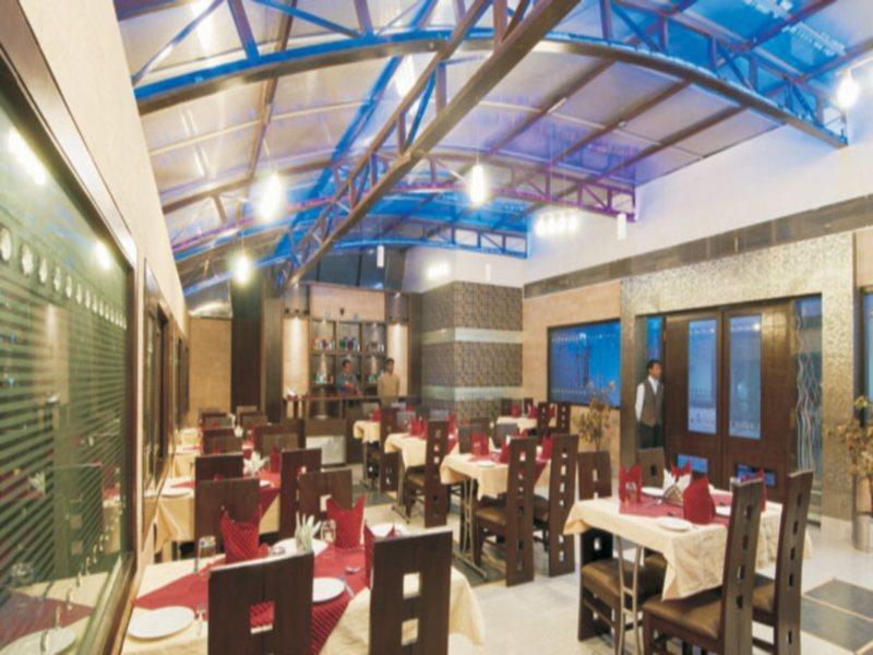 Royale Sarovar Portico Agra Agra  Kültér fotó